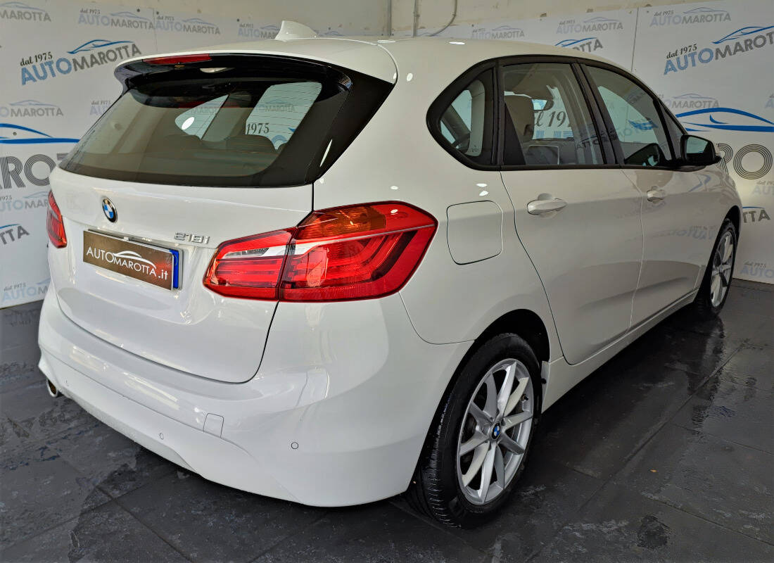 BMW 218i Active Tourer Sport 140cv auto - Immagine 5