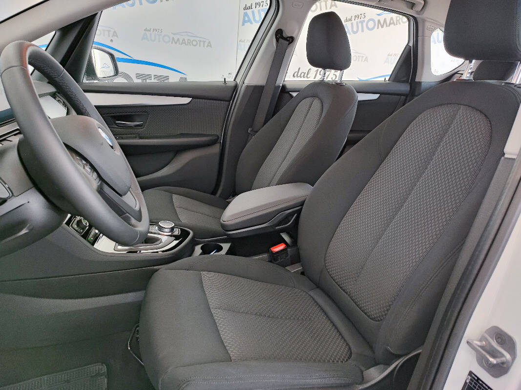 BMW 218i Active Tourer Sport 140cv auto - Immagine 10