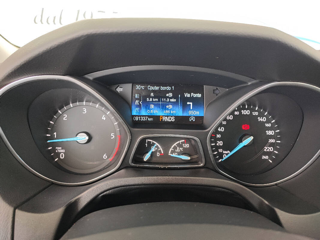 Ford Focus SW 1.5 tdci Titanium Business s&s 120cv powershift - Immagine 15
