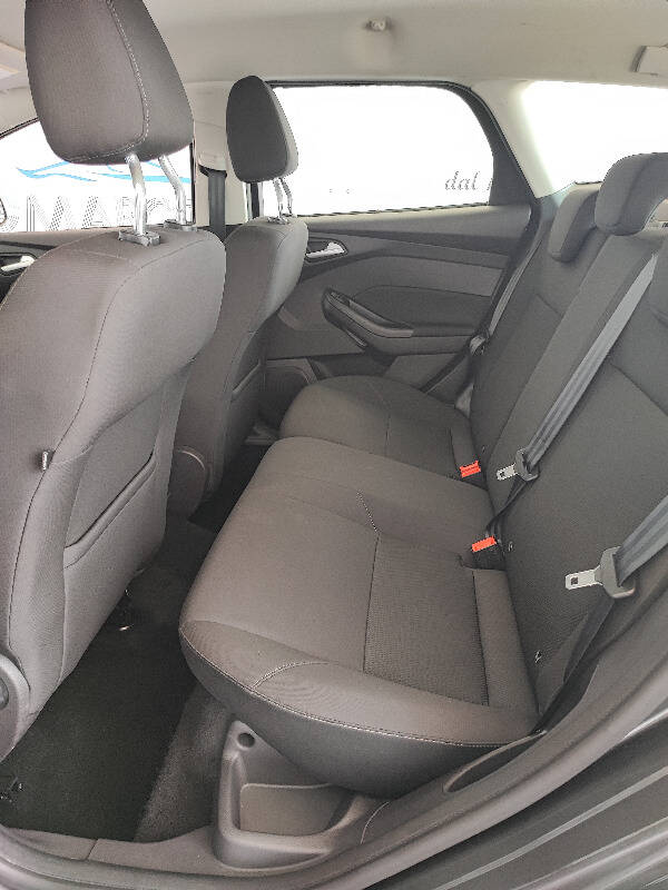 Ford Focus SW 1.5 tdci Titanium Business s&s 120cv powershift - Immagine 19