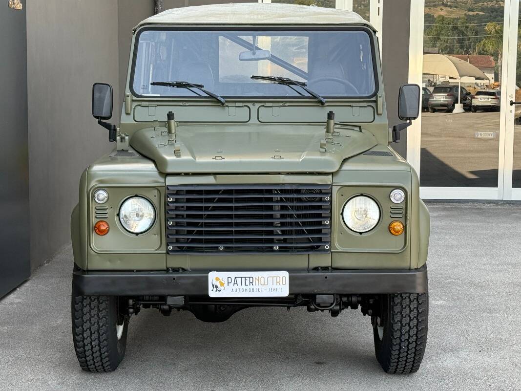 Land Rover Defender 90 2.5 td Soft Top - Immagine 6