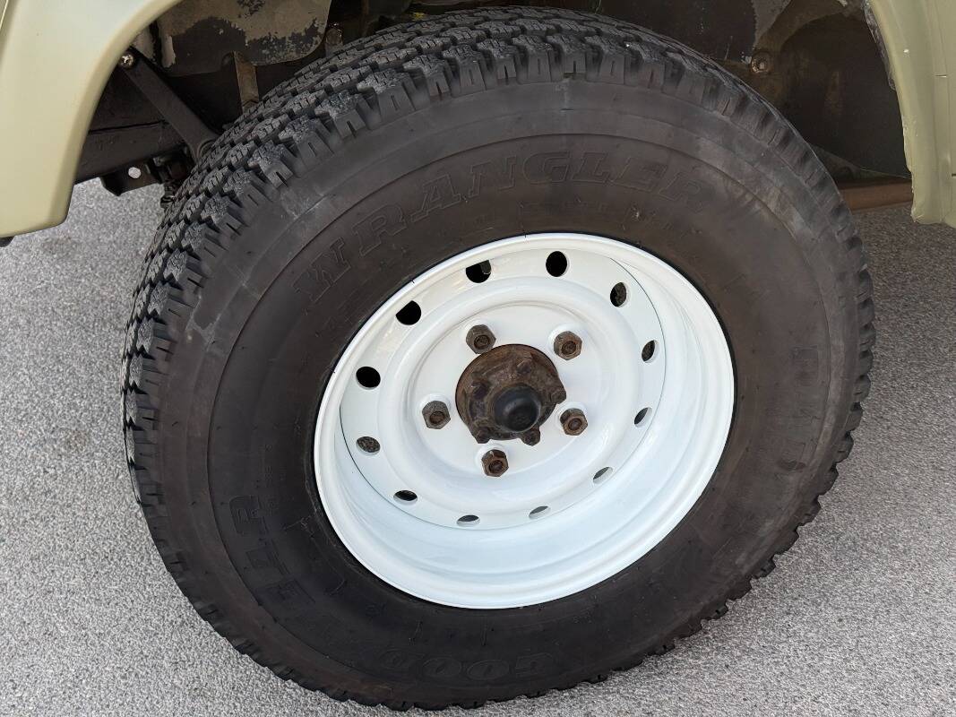 Land Rover Defender 90 2.5 td Soft Top - Immagine 7