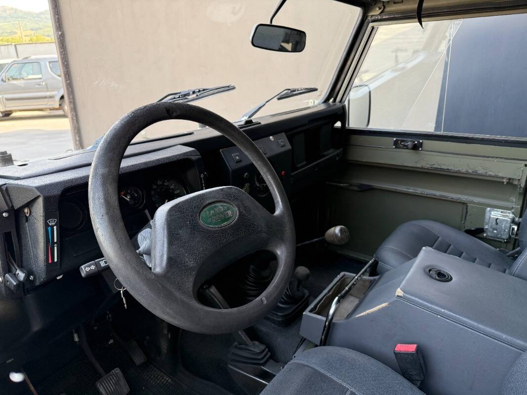 Land Rover Defender 90 2.5 td Soft Top - Immagine 19