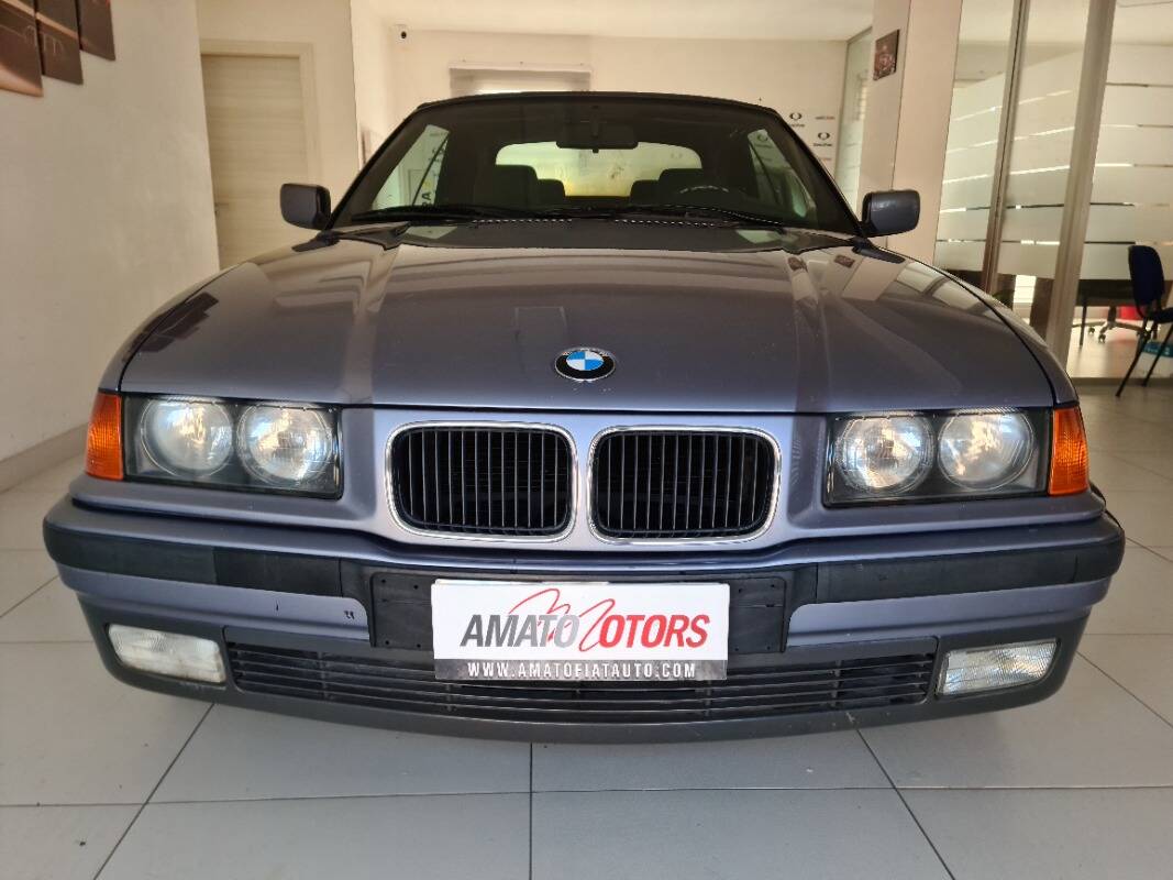 BMW 318i Cabrio c/2airbag auto - Immagine 2