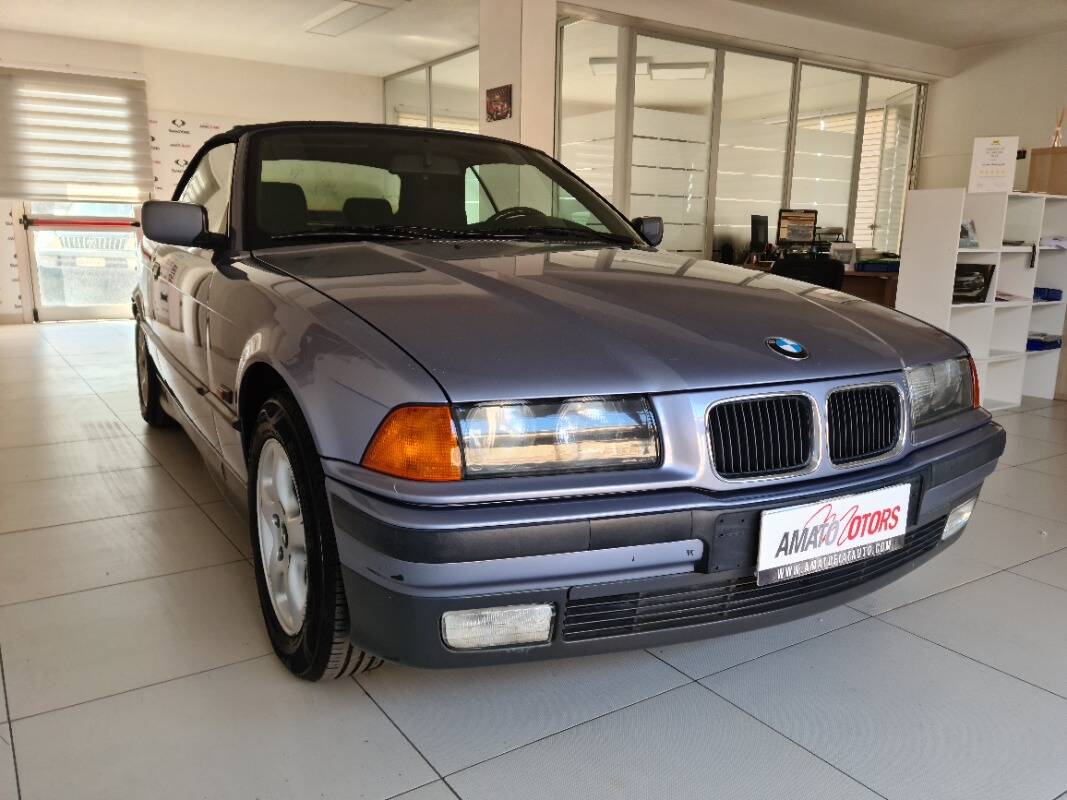 BMW 318i Cabrio c/2airbag auto - Immagine 3