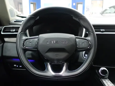 Lynk & Co 01 1.5 td phev auto - Immagine 18