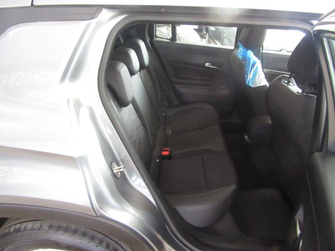 Jeep Avenger 1.2 turbo Altitude fwd 100cv - Immagine 11