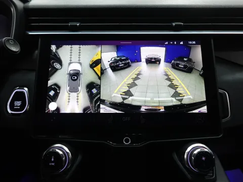 Lynk & Co 01 1.5 td phev auto - Immagine 23