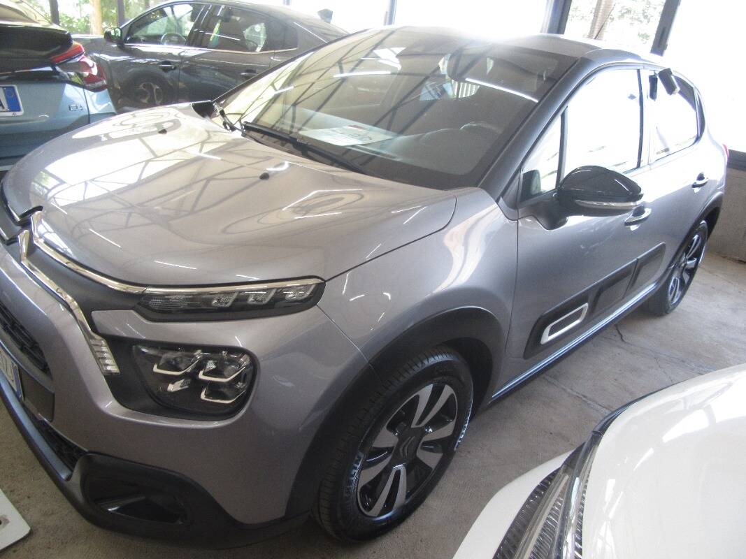 Citroen C3 1.2 puretech Shine s&s 110cv eat6 my20 - Immagine 3