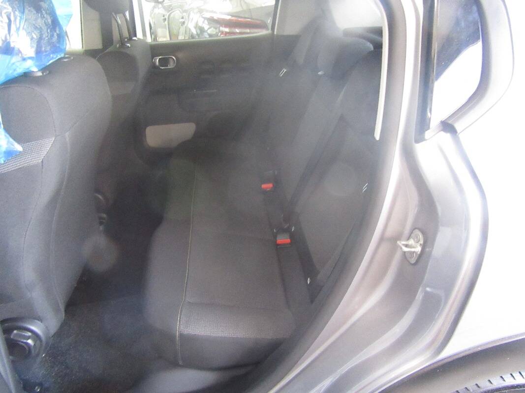 Citroen C3 1.2 puretech Shine s&s 110cv eat6 my20 - Immagine 9