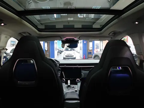 Lynk & Co 01 1.5 td phev auto - Immagine 30