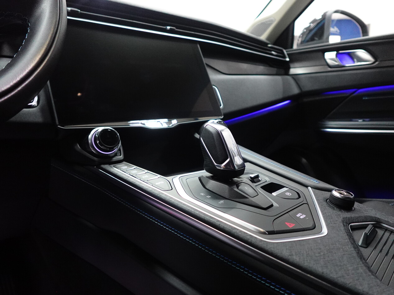 Lynk & Co 01 1.5 td phev auto - Immagine 20