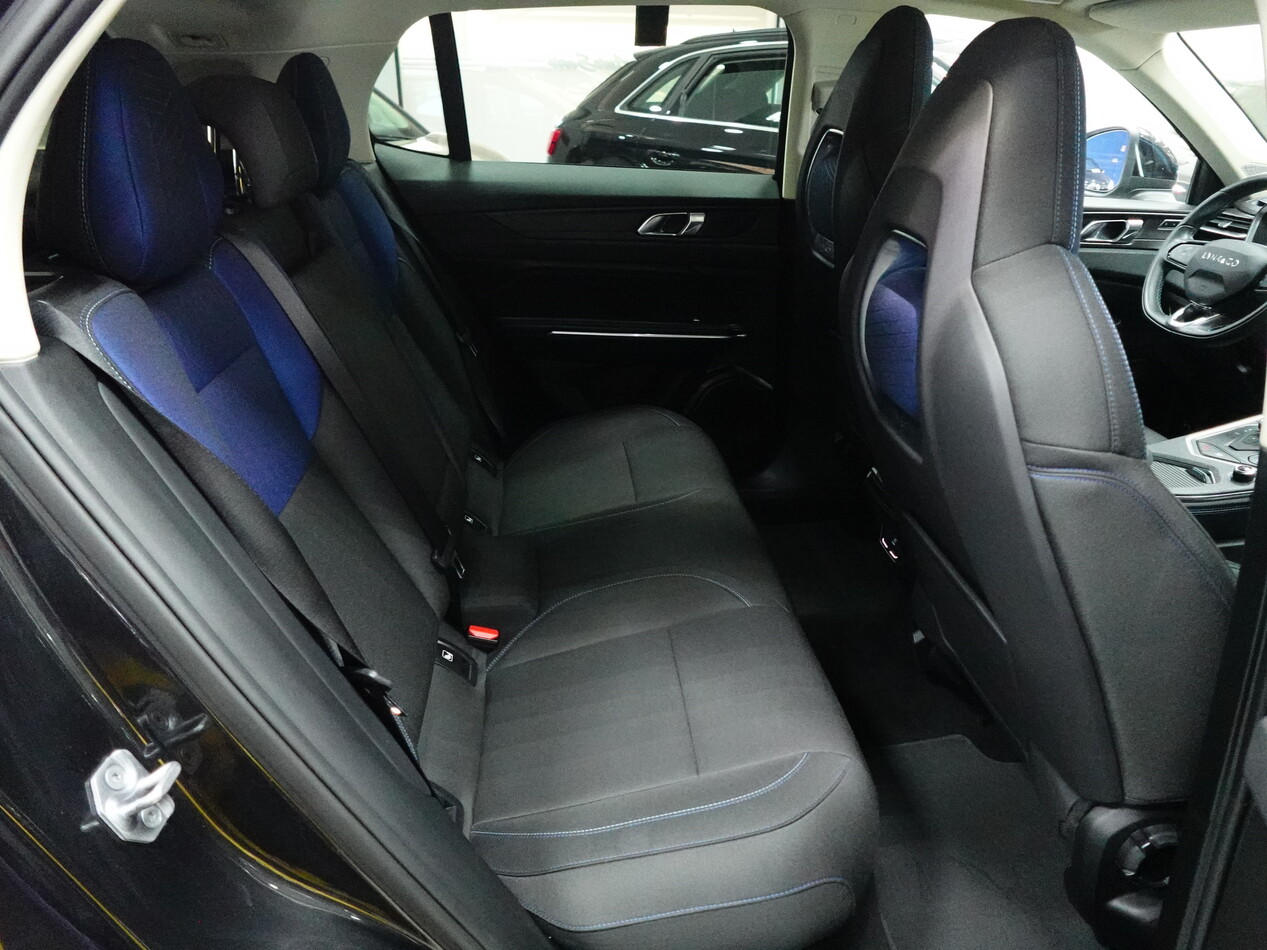 Lynk & Co 01 1.5 td phev auto - Immagine 29