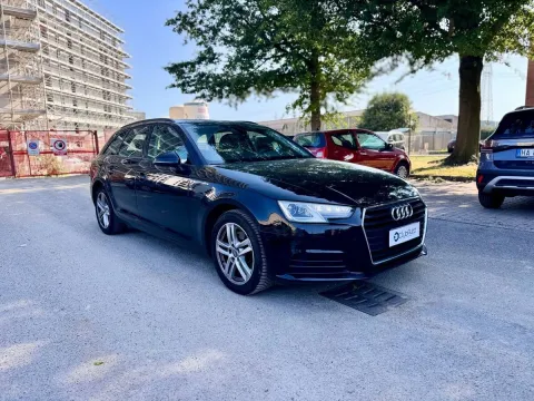 Audi A4 Avant 35 2.0 tdi Business 150cv s-tronic my16 - Immagine 3