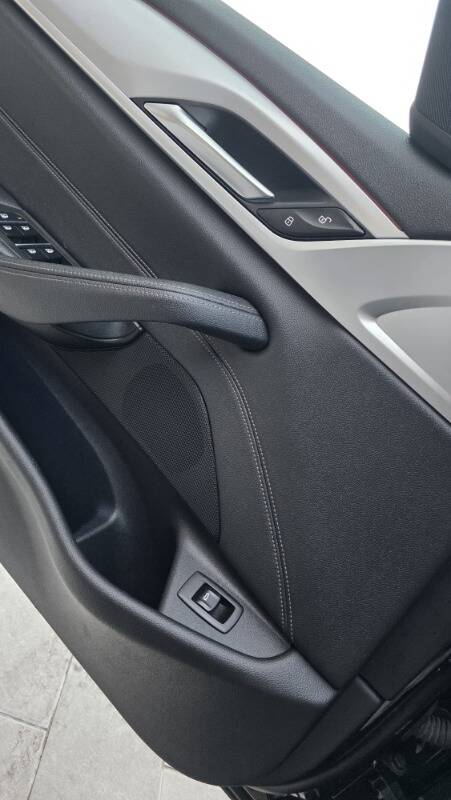 BMW 520d Touring mhev 48V Business auto - Immagine 13