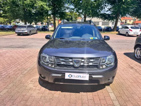 Dacia Duster 1.5 dci Laureate 4x2 s&s 110cv E6 - Immagine 2