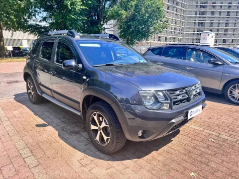 Dacia Duster 1.5 dci Laureate 4x2 s&s 110cv E6 - Immagine 3