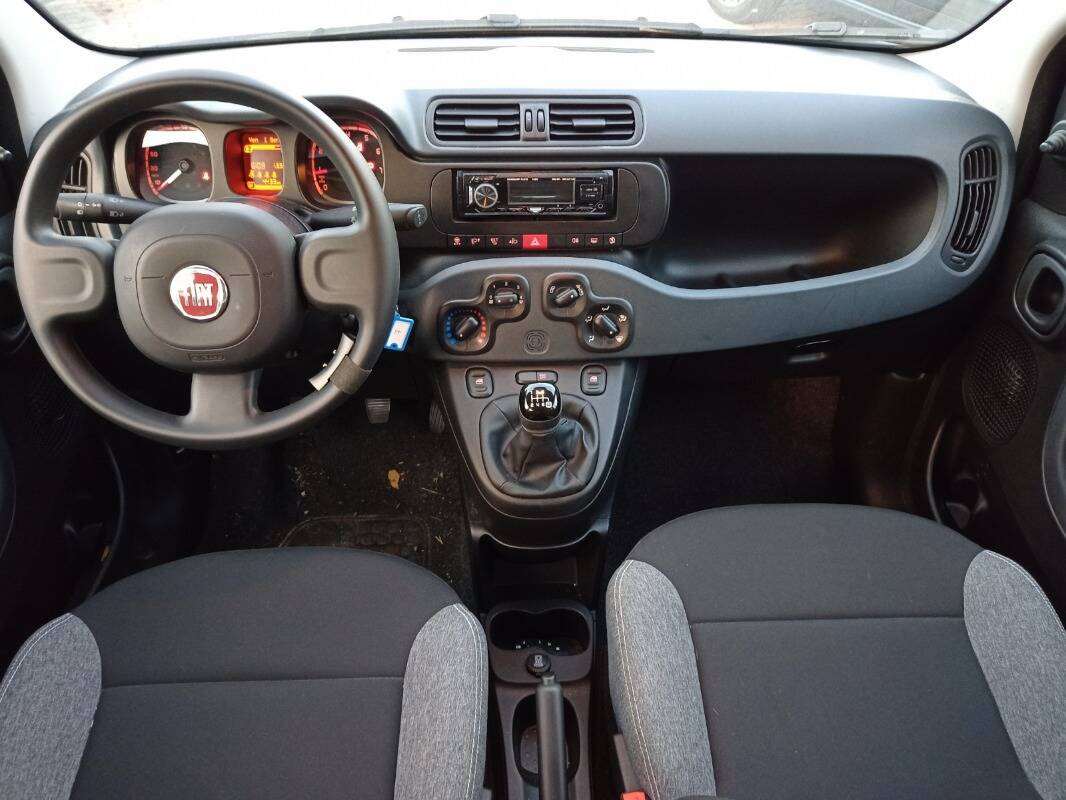 Fiat Panda 1.0 firefly hybrid s&s 70cv 5p.ti - Immagine 5
