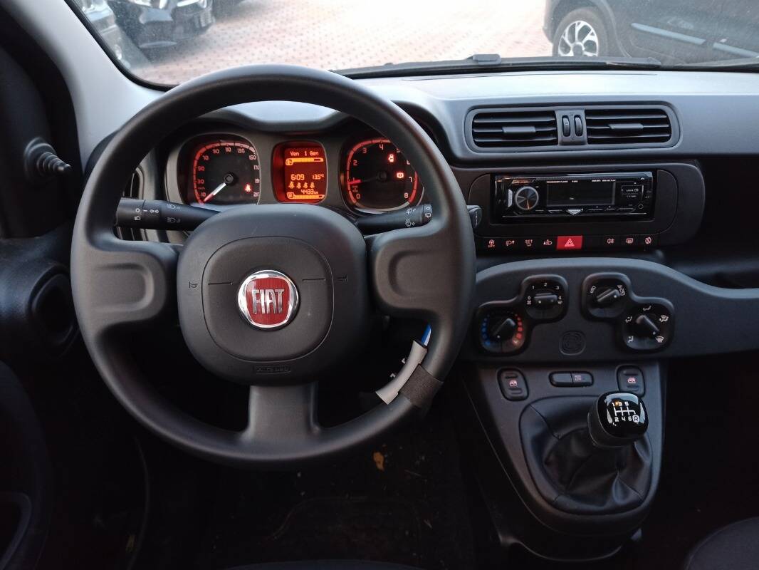 Fiat Panda 1.0 firefly hybrid s&s 70cv 5p.ti - Immagine 6