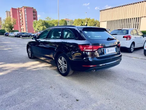 Audi A4 Avant 35 2.0 tdi Business 150cv s-tronic my16 - Immagine 7