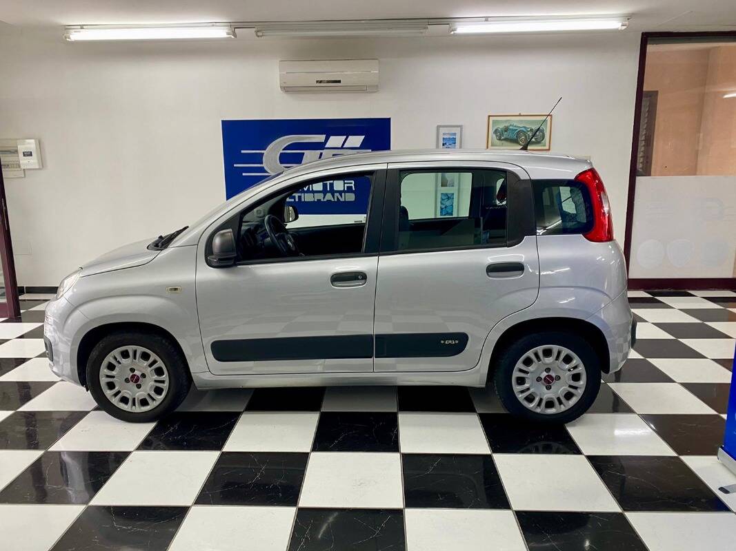 Fiat Panda 1.3 mjt 16v Easy s&s 95cv - Immagine 3