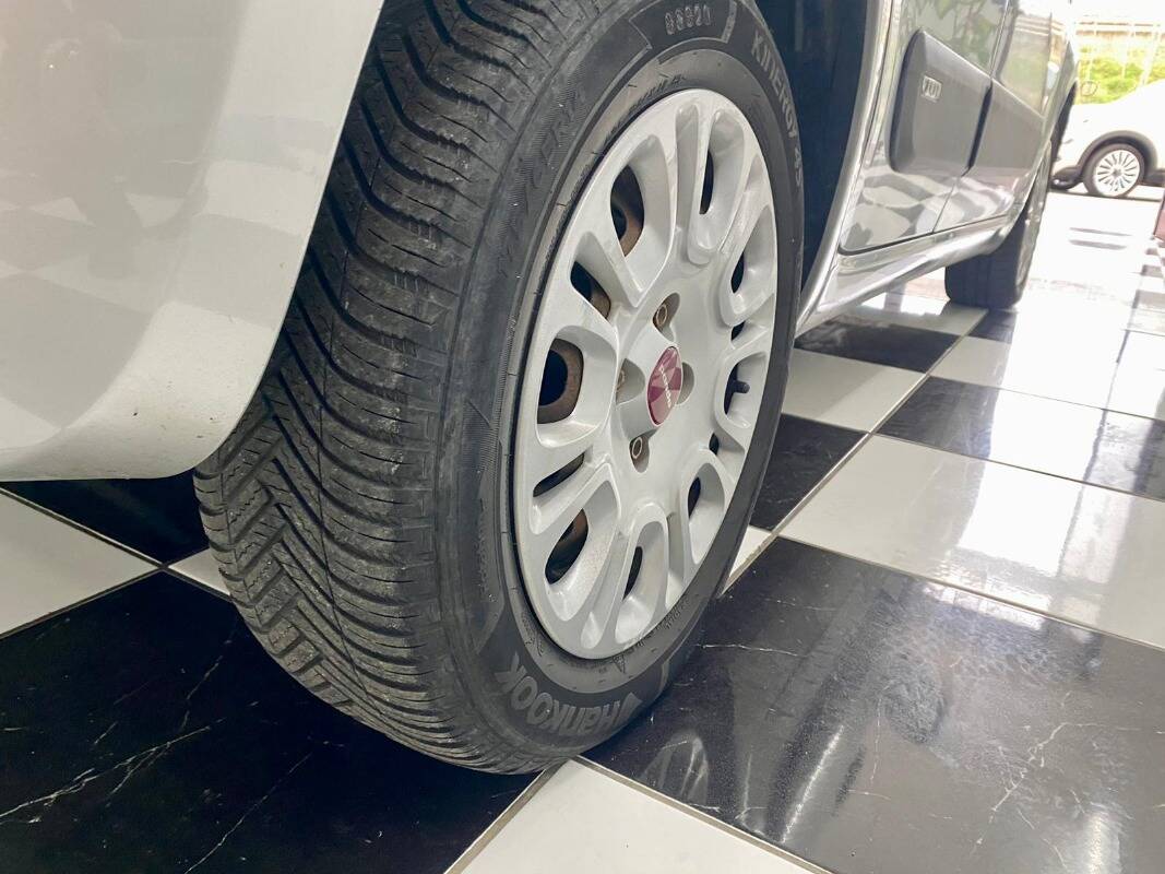 Fiat Panda 1.3 mjt 16v Easy s&s 95cv - Immagine 10