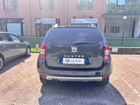 Dacia Duster 1.5 dci Laureate 4x2 s&s 110cv E6 - Immagine 6