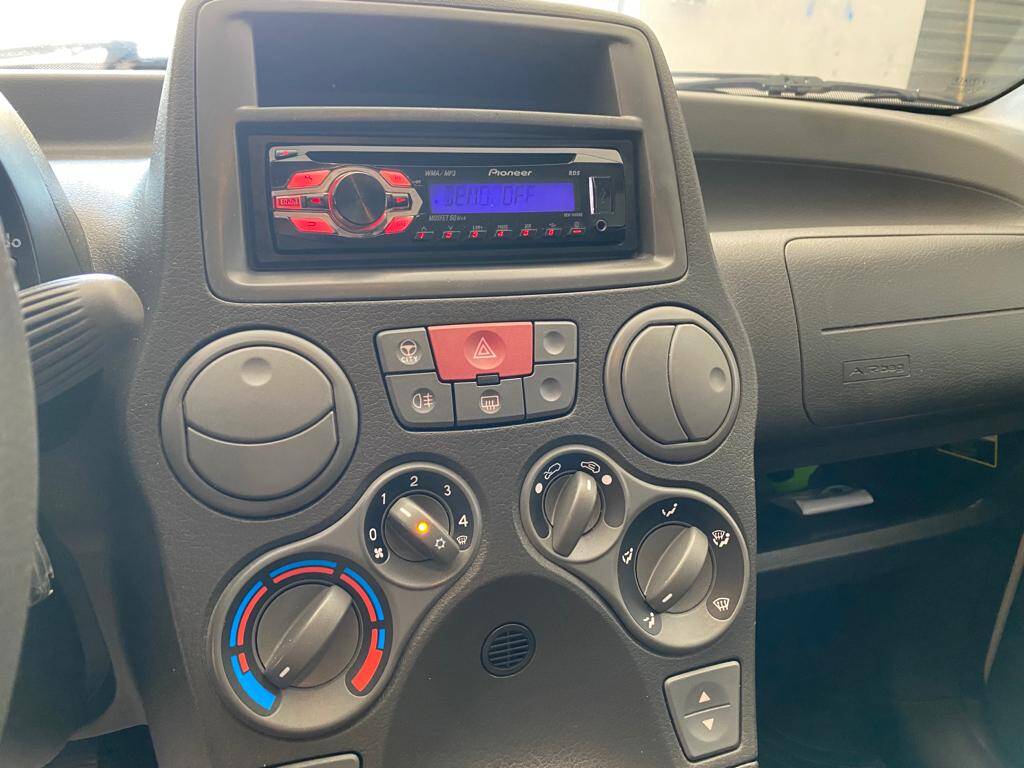 Fiat Panda 1.1 Active - Immagine 17