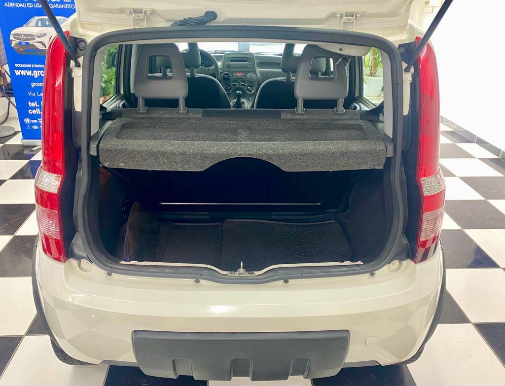 Fiat Panda 1.3 mjt 16v Climbing 4x4 75cv - Immagine 20