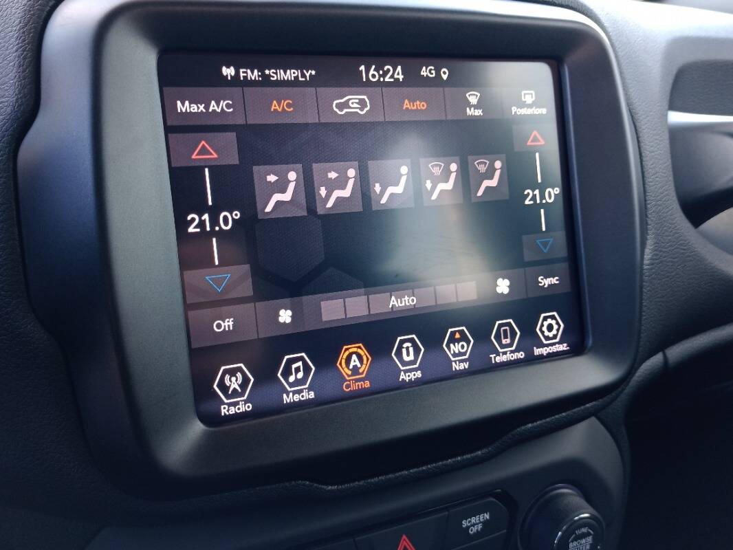 Jeep Renegade 1.0 t3 Night Eagle 2wd - Immagine 10
