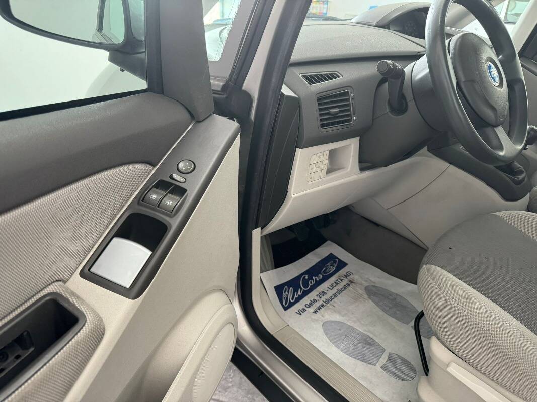Fiat Idea 1.2 16v - Immagine 15