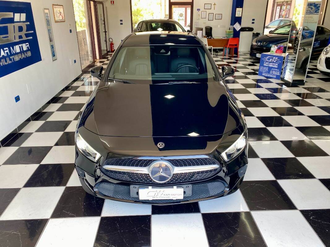 Mercedes A 200 d Business auto - Immagine 9