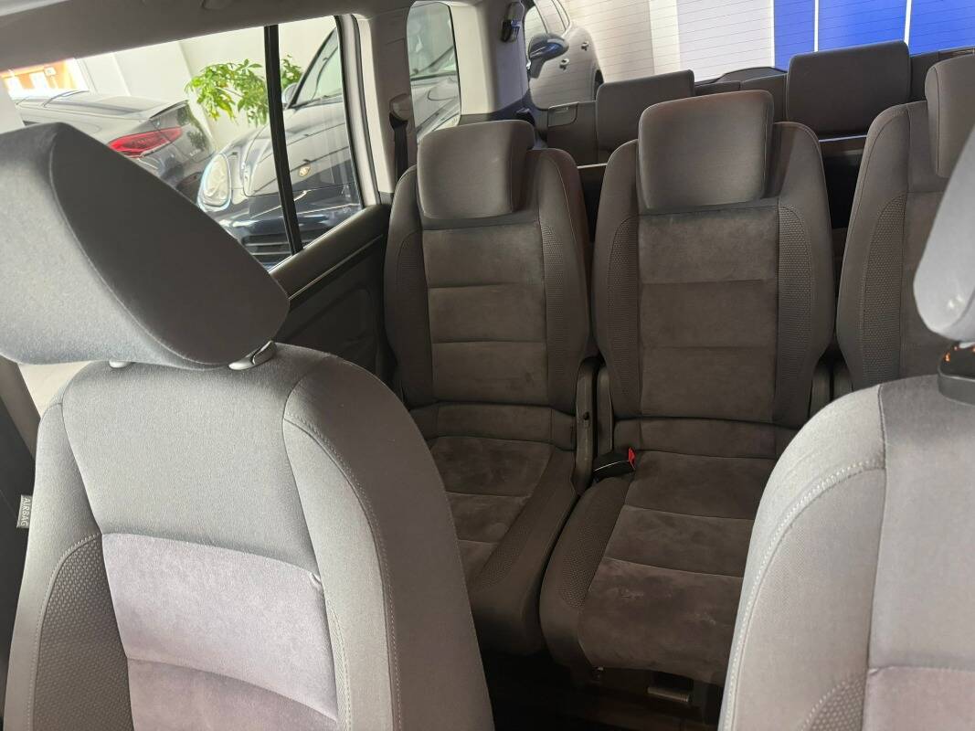 Volkswagen Touran 2.0 tdi Highline dsg - Immagine 27