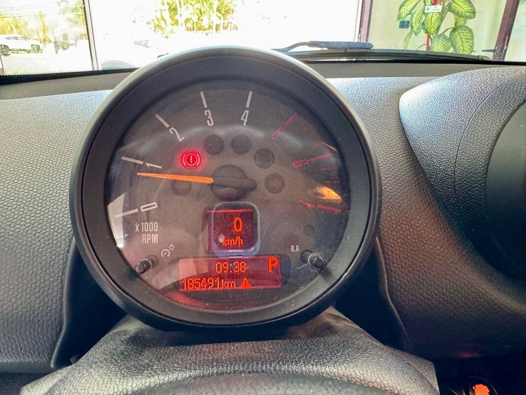 Mini Mini Countryman 2.0 Cooper D auto E6 - Immagine 23