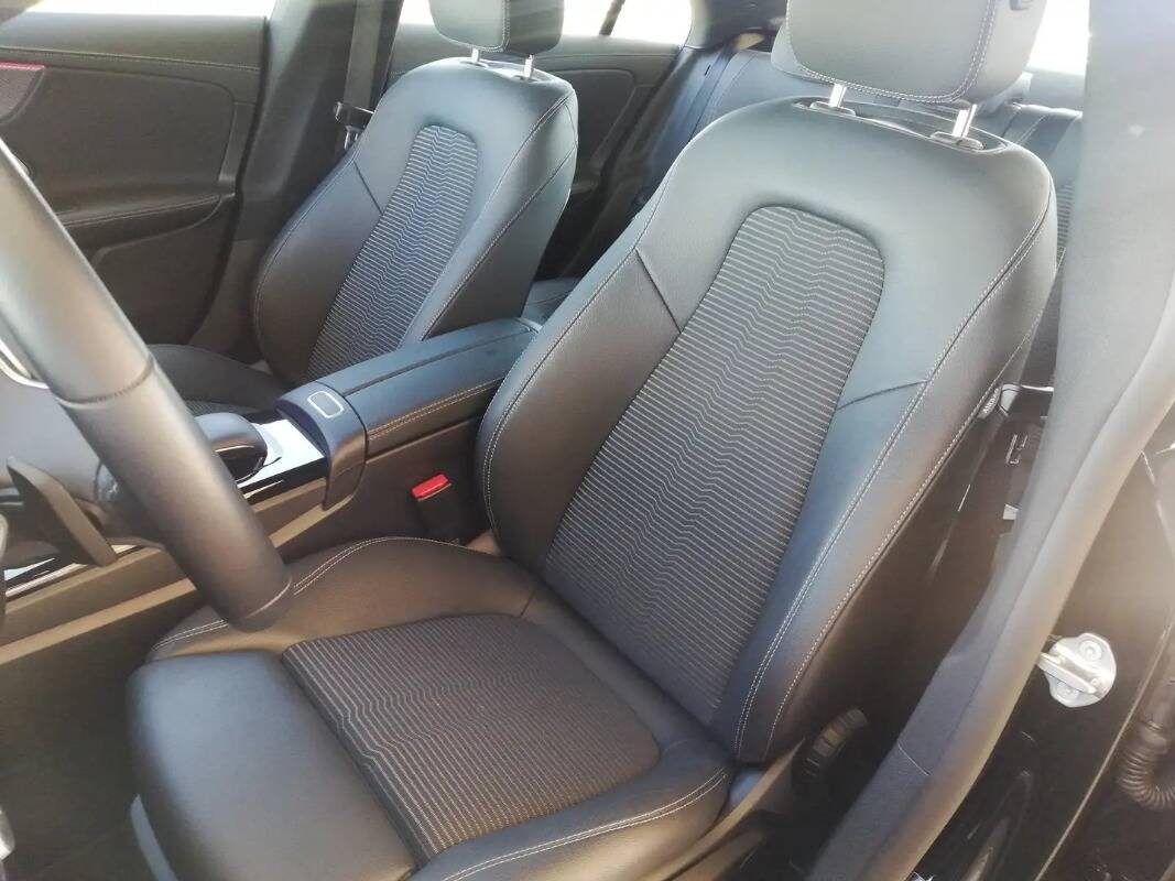 Mercedes CLA Coupe 180 d Executive auto - Immagine 4