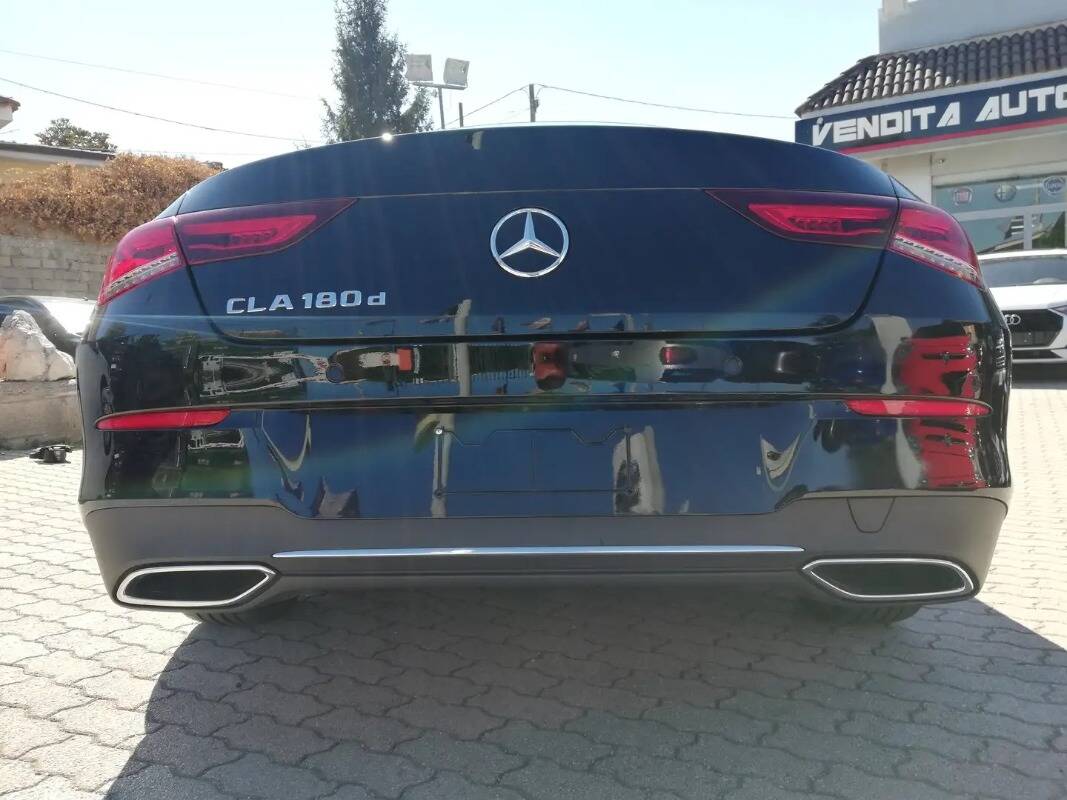 Mercedes CLA Coupe 180 d Executive auto - Immagine 11