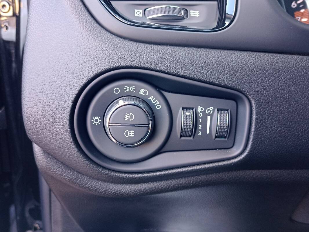 Jeep Renegade 1.0 t3 Night Eagle 2wd - Immagine 15