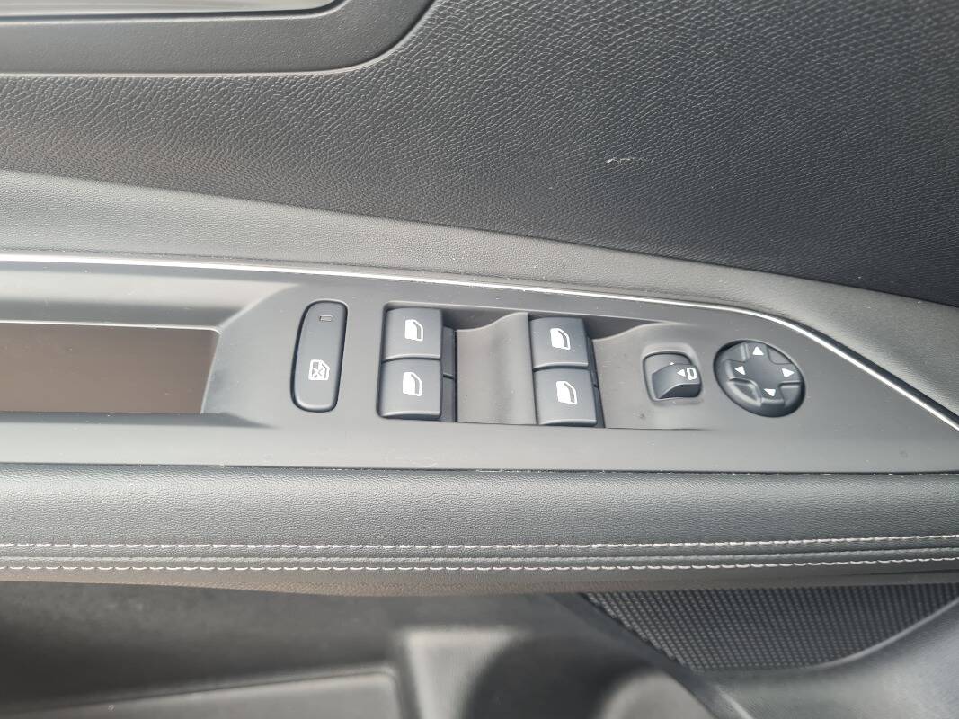 Peugeot 3008 1.5 bluehdi Allure s&s 130cv - Immagine 14