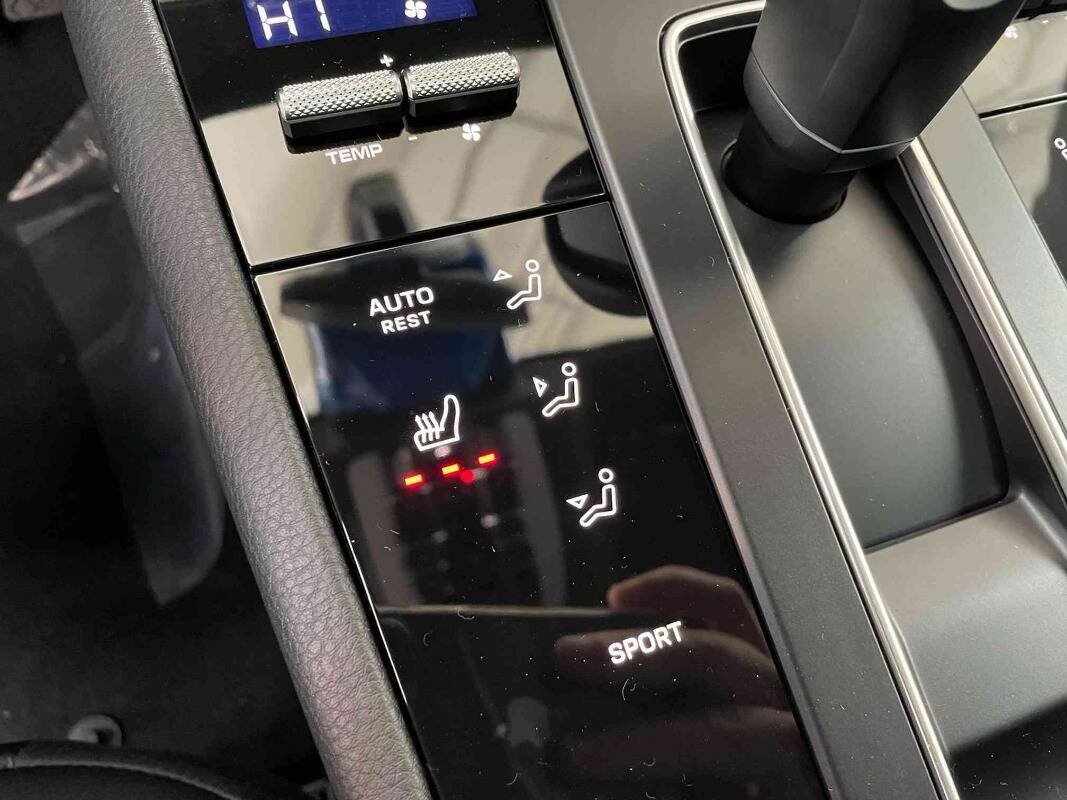 Porsche Macan 2.0 265cv pdk - Immagine 12