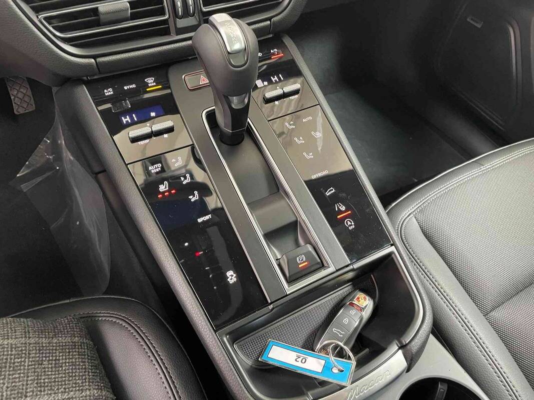 Porsche Macan 2.0 265cv pdk - Immagine 13