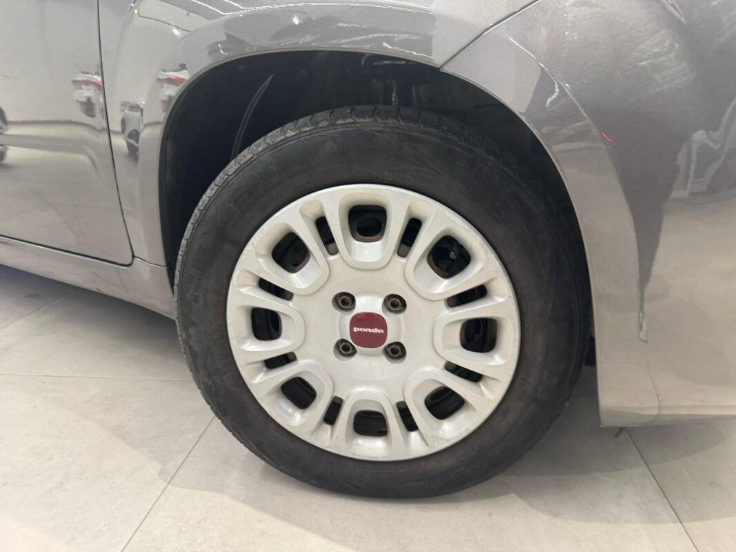 Fiat Panda 1.0 firefly hybrid s&s 70cv - Immagine 4