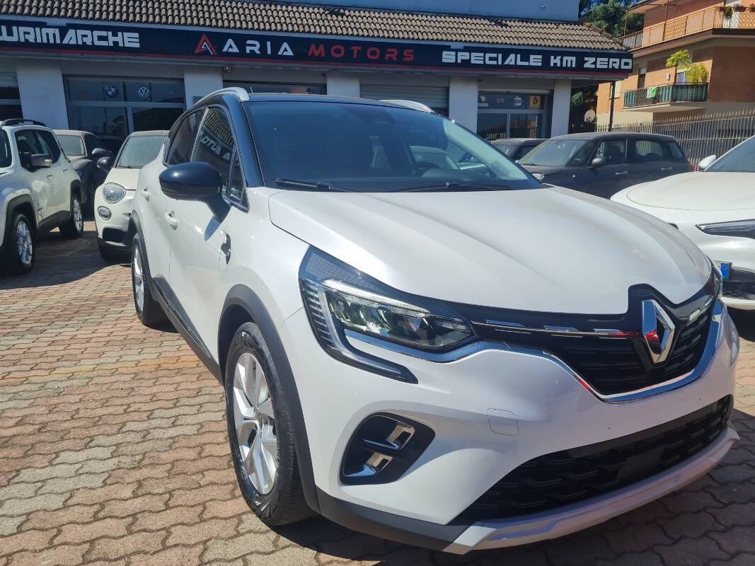Renault Captur 1.5 blue dci Intens 115cv edc - Immagine 1