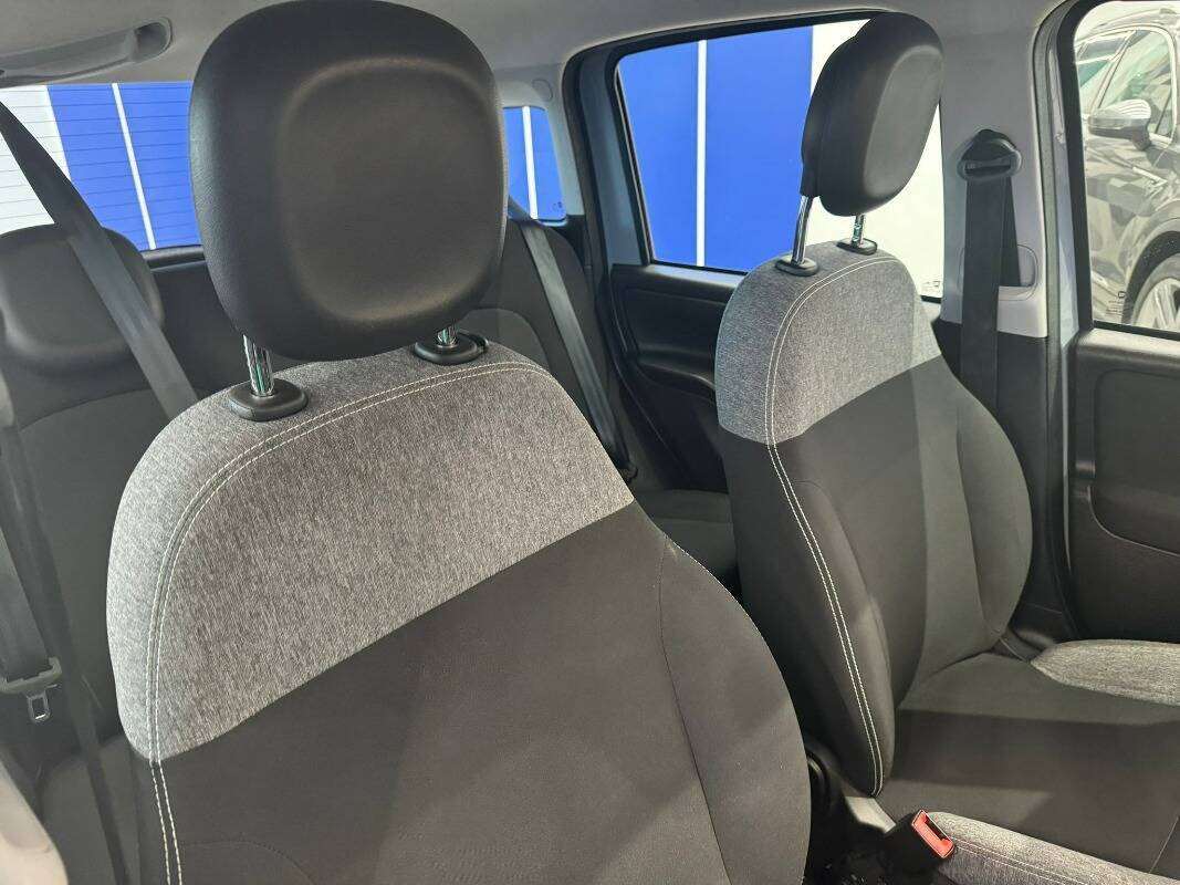 Fiat Panda 1.0 firefly hybrid Sport s&s 70cv 5p.ti - Immagine 9