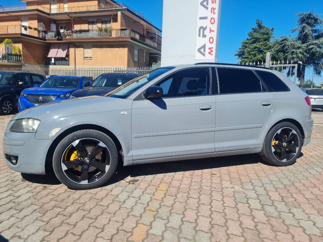 Audi A3 Sportback 2.0 tdi Ambition s-tronic (dsg) - Immagine 3