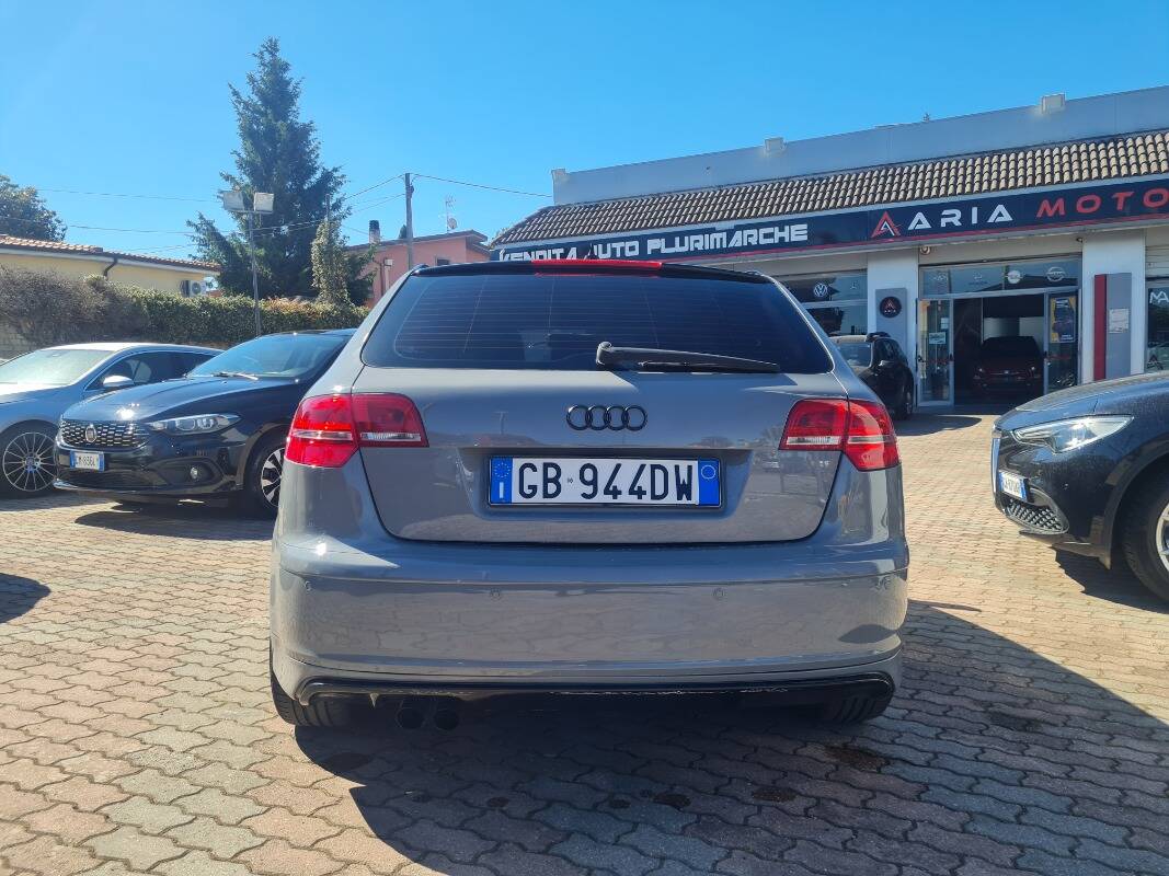 Audi A3 Sportback 2.0 tdi Ambition s-tronic (dsg) - Immagine 4