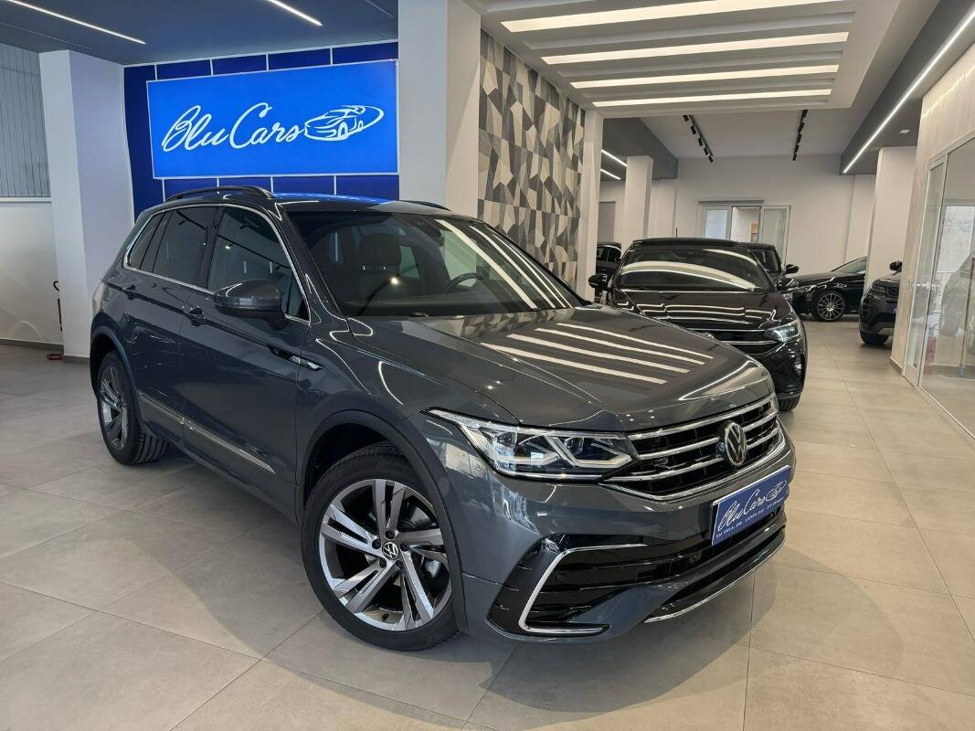 Volkswagen Tiguan 2.0 tdi R-Line 4motion 150cv dsg - Immagine 4