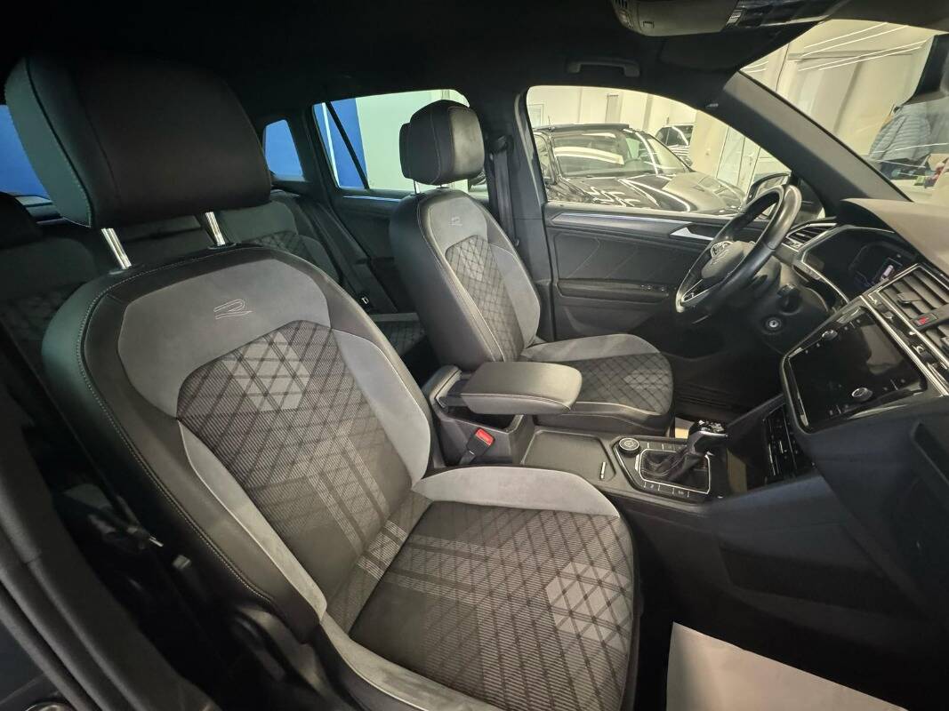 Volkswagen Tiguan 2.0 tdi R-Line 4motion 150cv dsg - Immagine 16