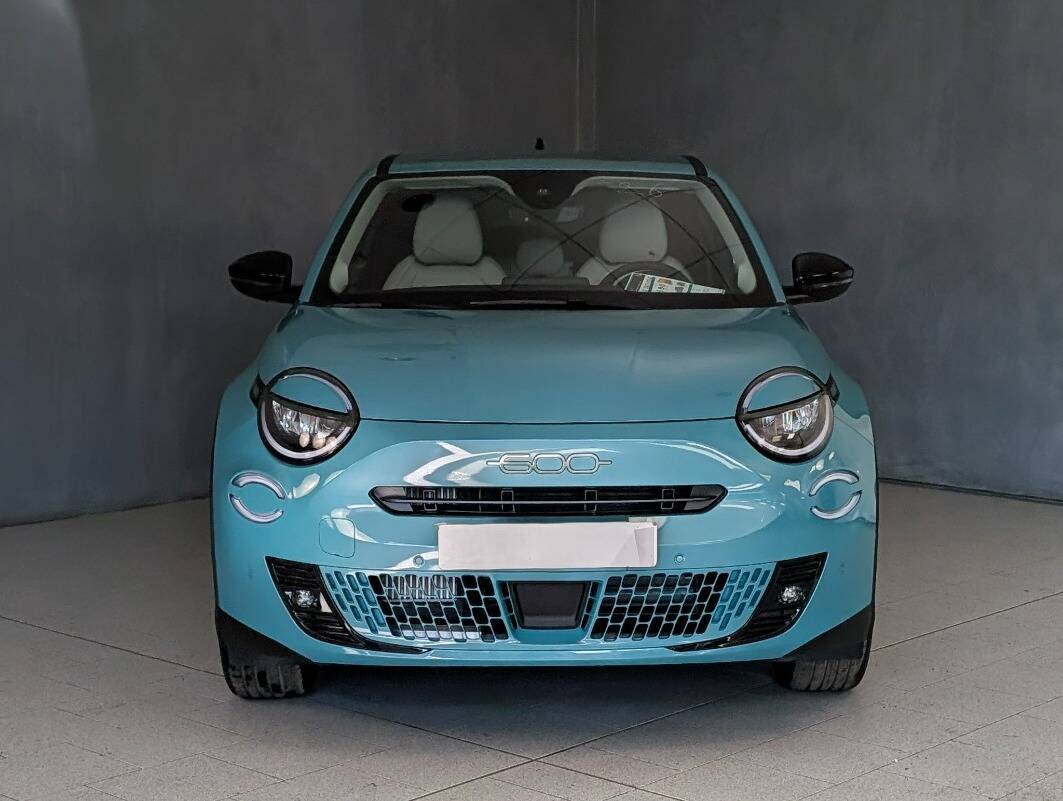 Fiat 600 1.2 hybrid La Prima 110cv auto - Immagine 1