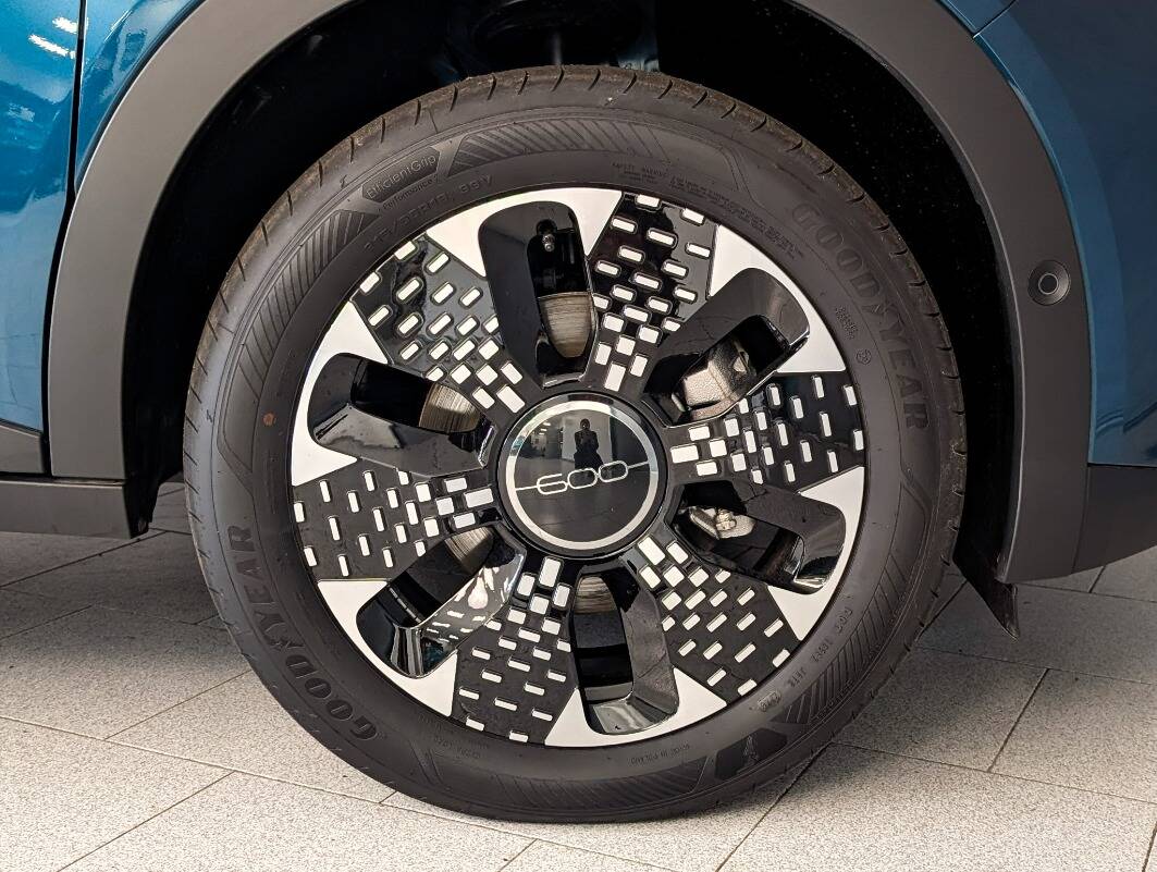 Fiat 600 1.2 hybrid La Prima 110cv auto - Immagine 18