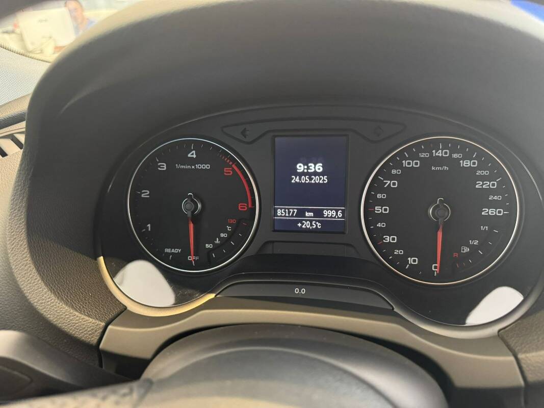 Audi A3 Sportback 30 1.6 tdi Admired 116cv - Immagine 13